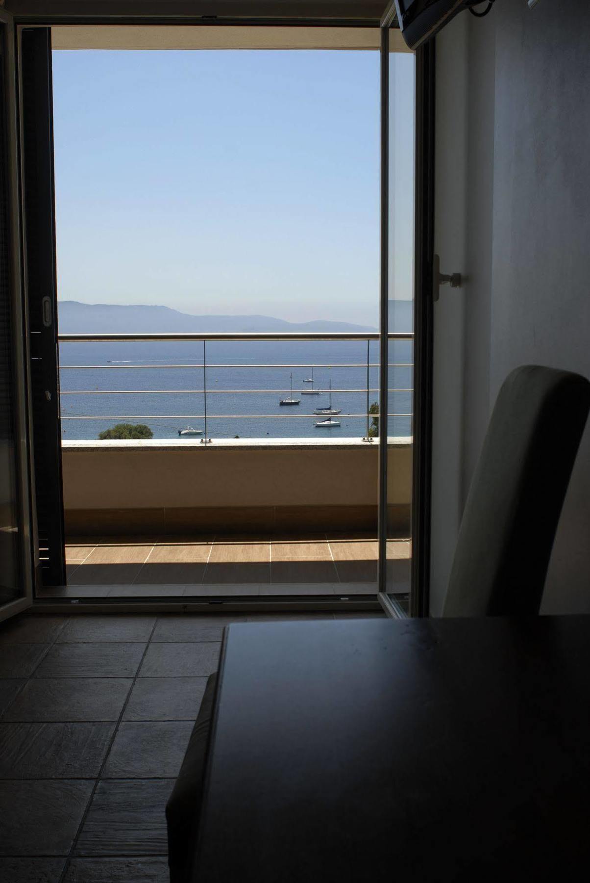 Hotel Les Eucalyptus Porto Pollo Bagian luar foto
