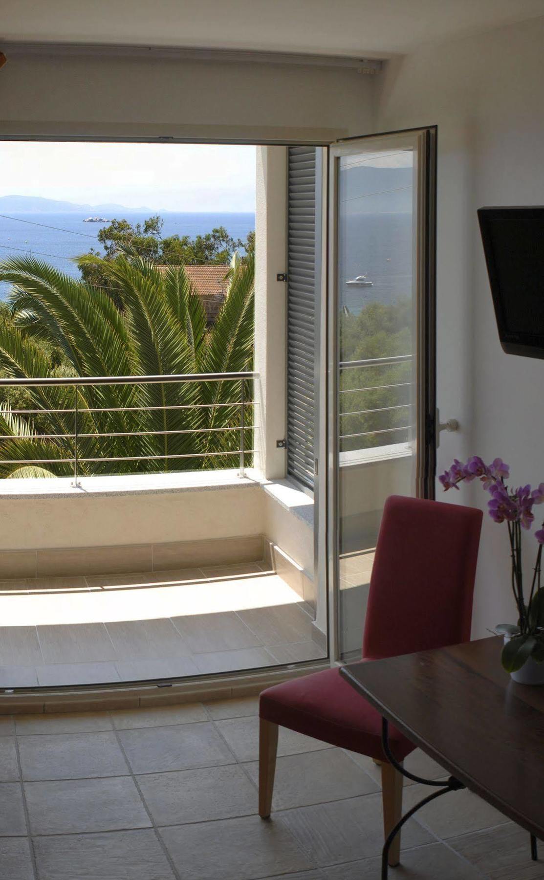 Hotel Les Eucalyptus Porto Pollo Bagian luar foto
